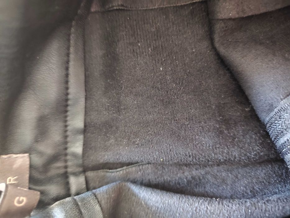 Продавам панталон от еко кожа