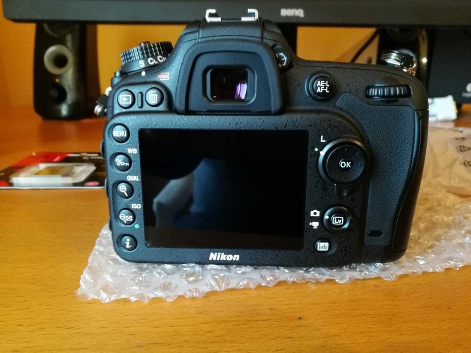 Nikon D7200 kit (nikkor 18-140mm)