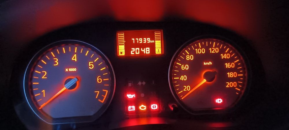 Dacia sandero berlina hatchback blackline 2012