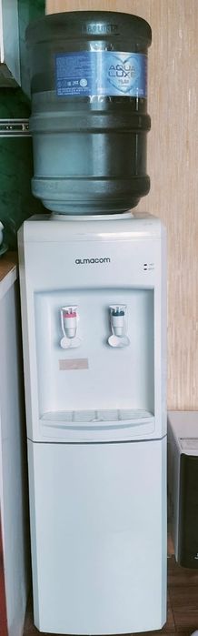 Продам кулер фирма хорошая