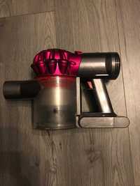 Dyson V7 aspirator