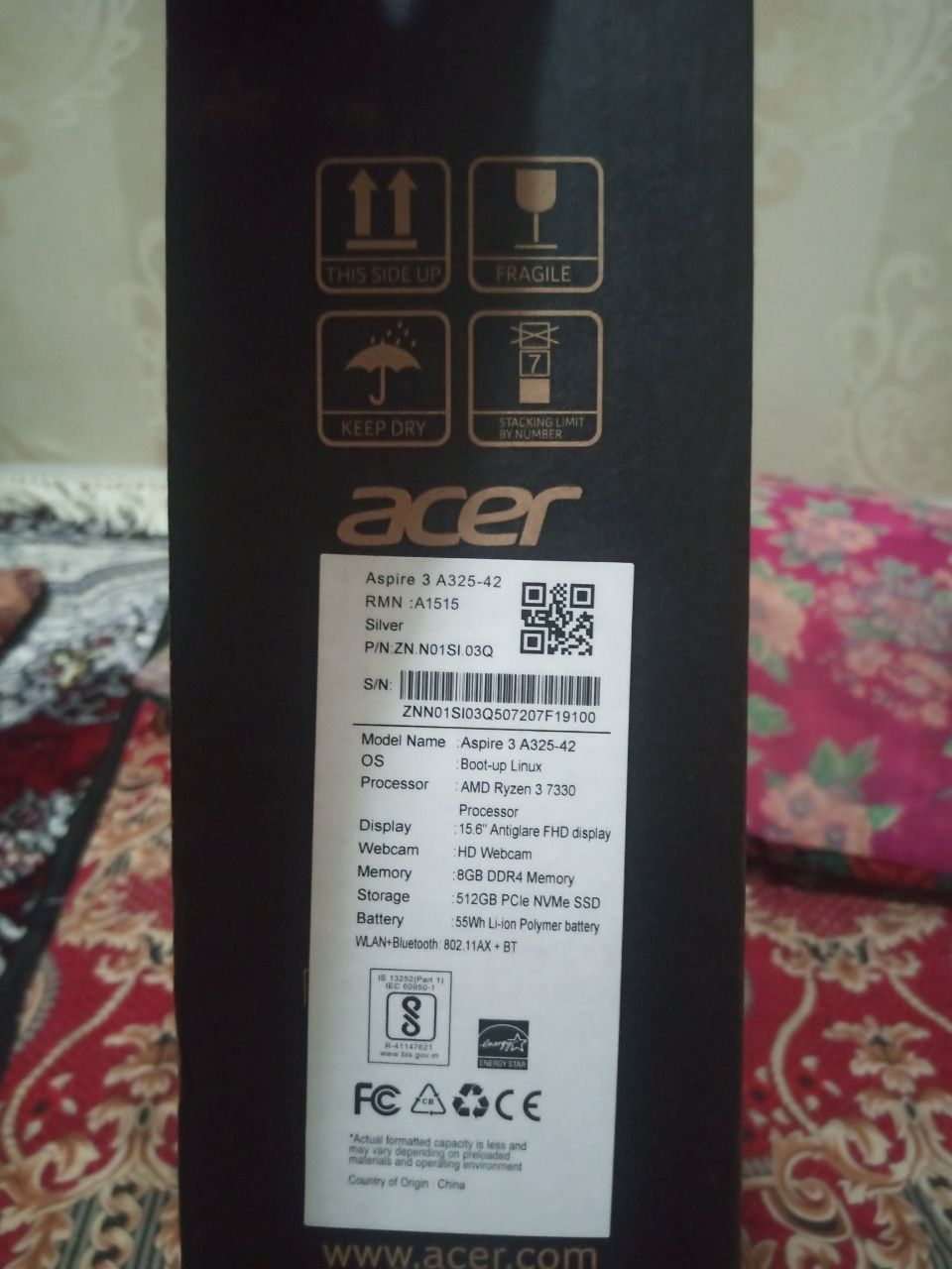 Note book Acer arzon va 1yil afitsalni garantiyasi bor