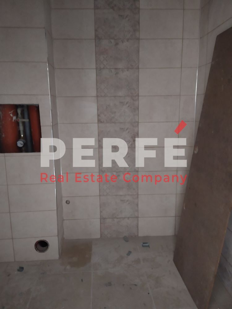 Продава се Двустаен апартамент в Поморие - 65 кв.м за 1500 €/кв.м - Снимка #5
