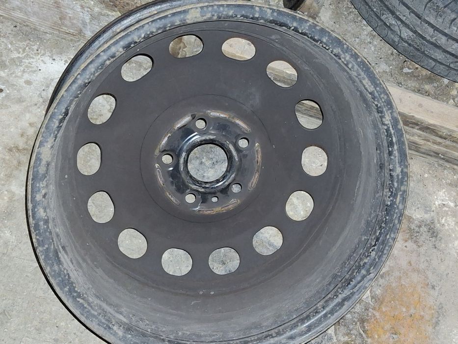 Железни джанти 4бр. 5х112 16 ФОЛКСВАГЕН + ТАСОВЕ