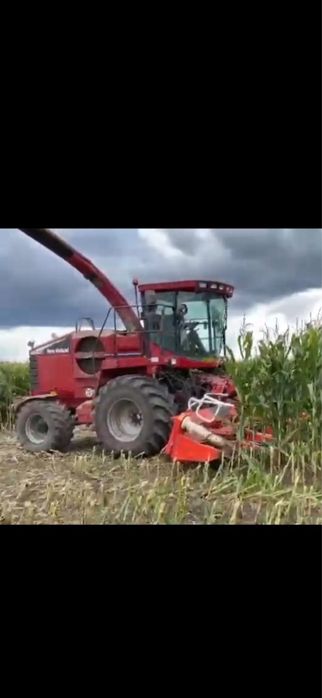 Case CHX 420 & CHX 520 3 combine de siloz, 2004, cap de iarba optional