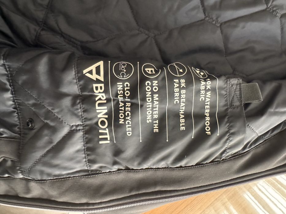 Скиорско яке BRUNOTTI 164 см височина, не обличано