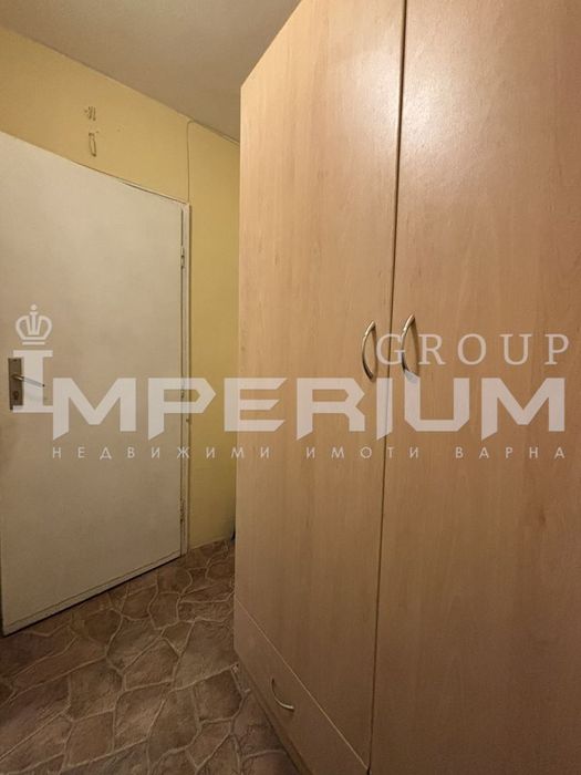 Дава се под наем Едностаен апартамент в Варна, Левски - 20 кв.м за 204 € - Снимка #3