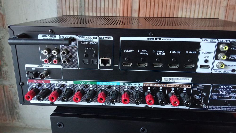 Vând. Onkyo și Denon