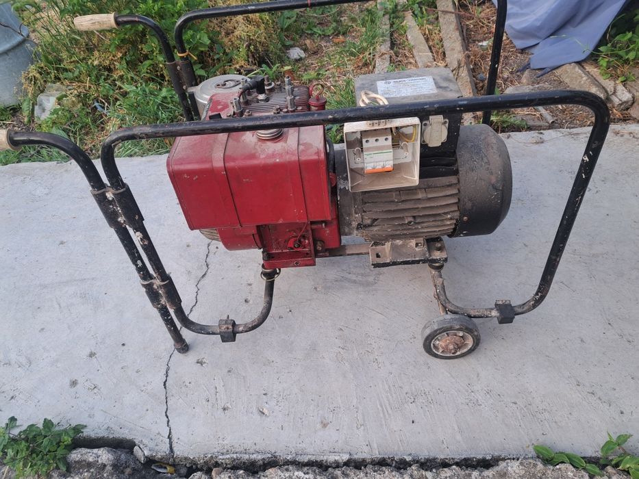 Трифазен агрегат за ток Briggs & Stratton 11 hp