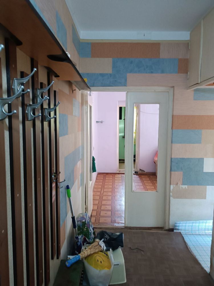 Продаётся 1 комнатная квартира на Карасу-6,улучшенной планировки.