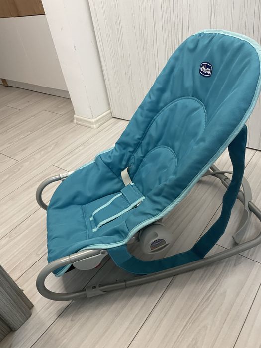 Scaun balansoar bebelusi