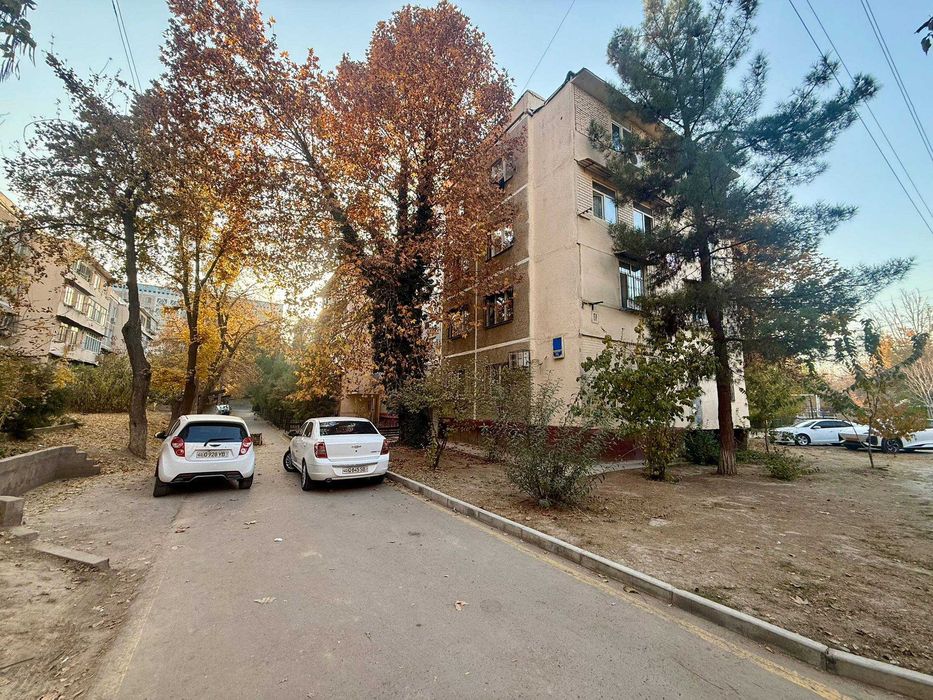 1 комнатная квартира Юнусабад 13 квартал Hamkorbank