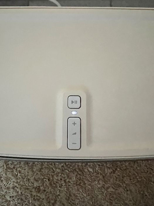 Libratone  тонколона

Sonos Play 5 активна смарт колона