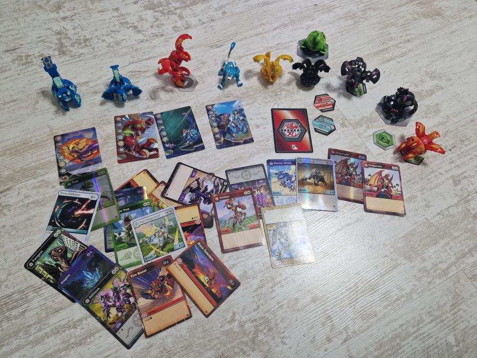 Vând bakugan ca noi