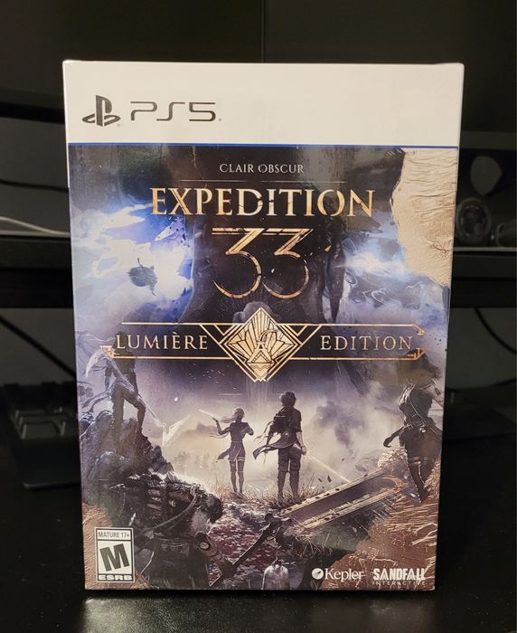 Clair Obscur Lumiere Edition PS5 (cu steelbook)