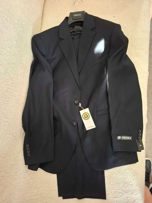 Sacouri , camasi , barbati