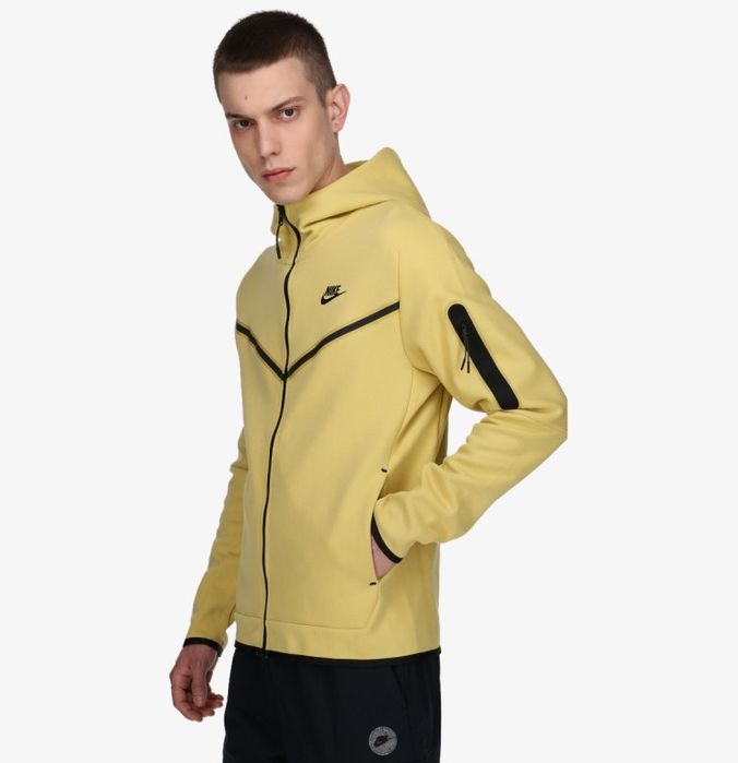 Nike tech fleece горнище мъжка оригинален