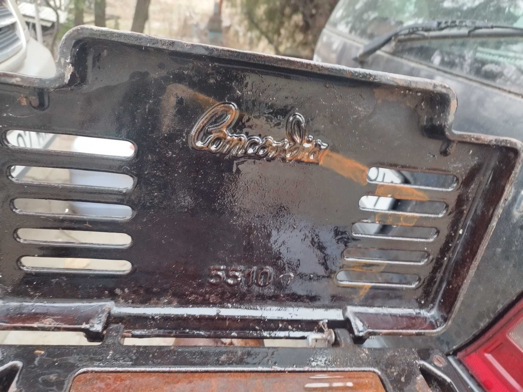 Godin de fonta original soba originală