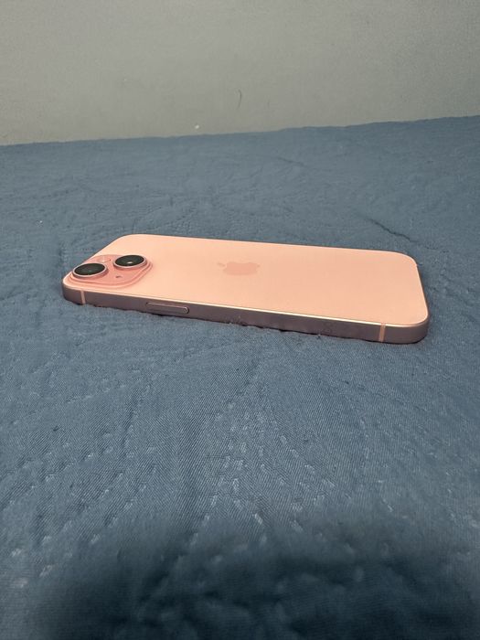 iPhone 15 128GB 10/10 Състояние