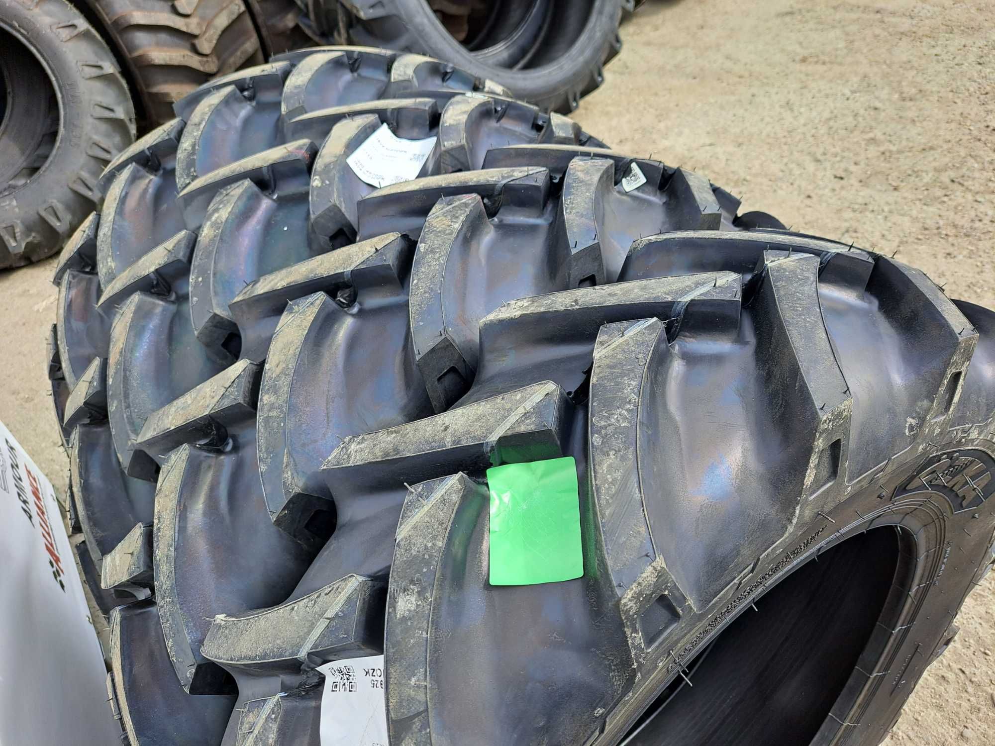 Anvelope noi 11.2-24 marca OZKA cu 8 pliuri cauciucuri tractor