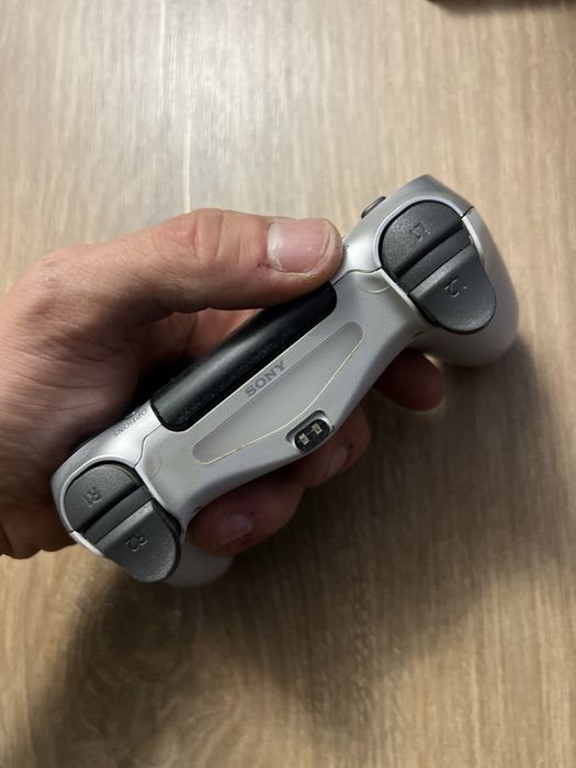 Ps4 pro 1tb охладител и тн