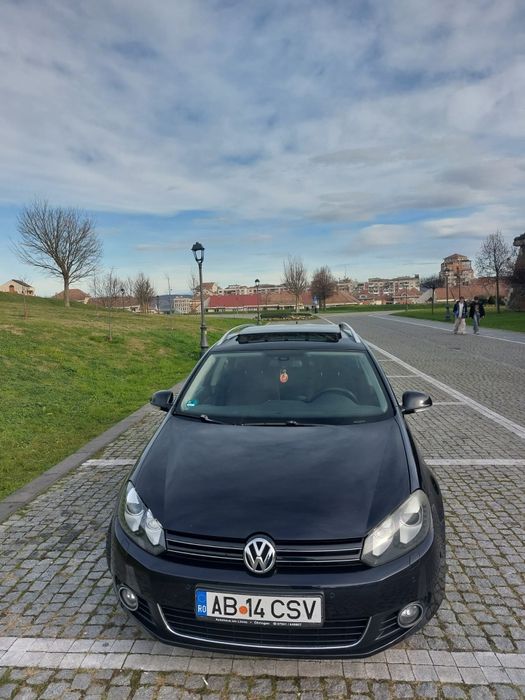 Vând Golf VI 2.0TDI Highline