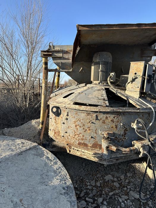 Бетон мешалка в хороший состояние срочно продаж