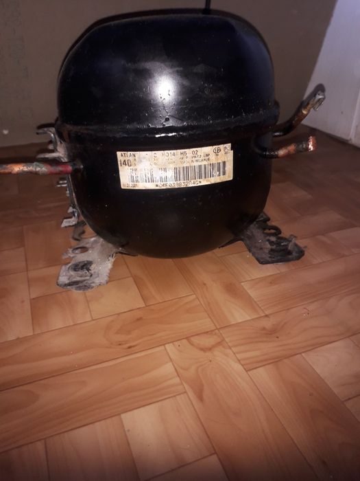 Продам компрессор