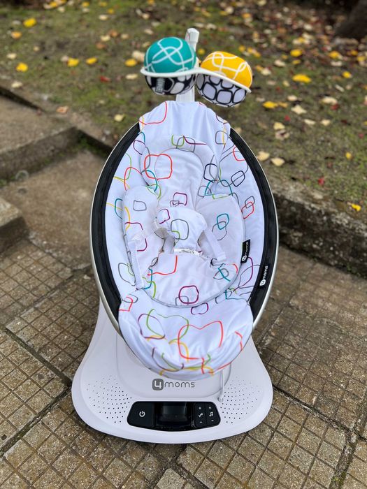 Електрическа бебешка люлка MamaRoo 4.0