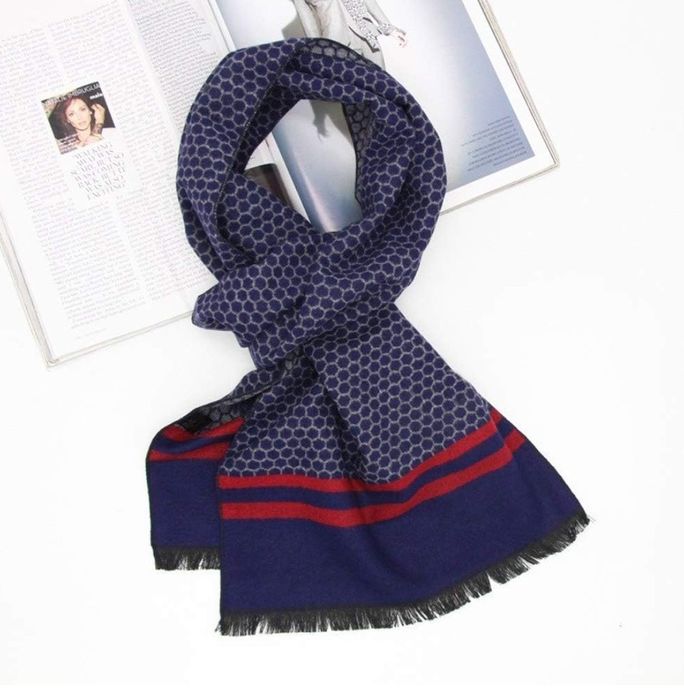 Стилен мъжки кашмирен шал