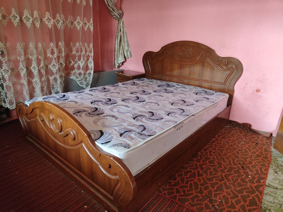 Спальный гарнитур сотилади