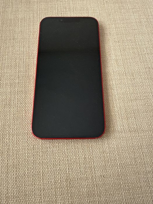 iPhone 13 - 128 GB - Подарък 6 Кейса