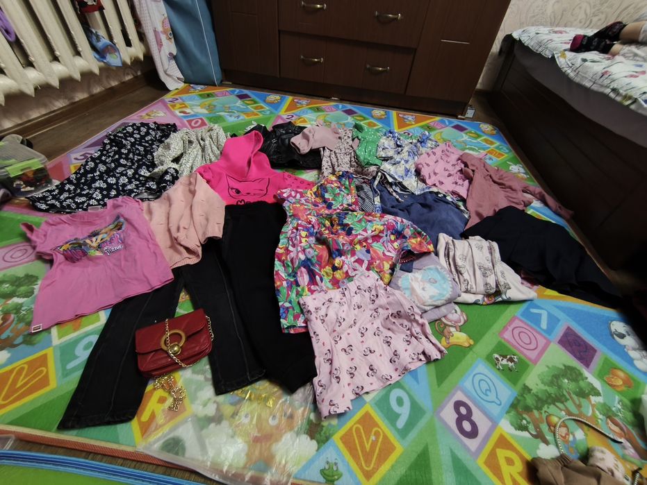 Вещи для девочки от 3-5 лет