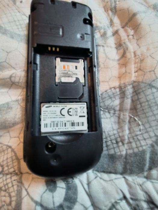 Telefon mobil Samsung GT-E1170i, Ploiești