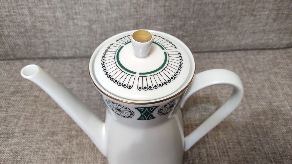 Немецкий кофейный сервиз на три персоны. ГДР. Новый.