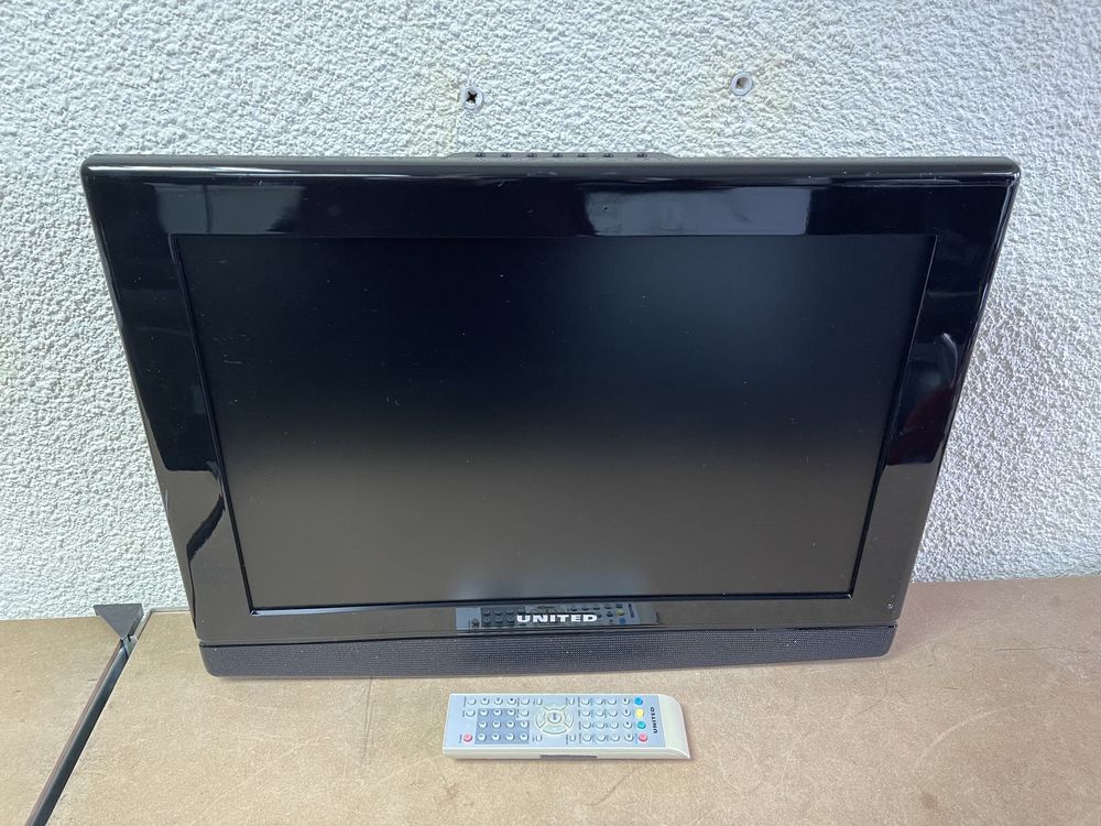 Телевизор UNITED LCD 20”+DVD | 220V/12V - LTN20X03DDG