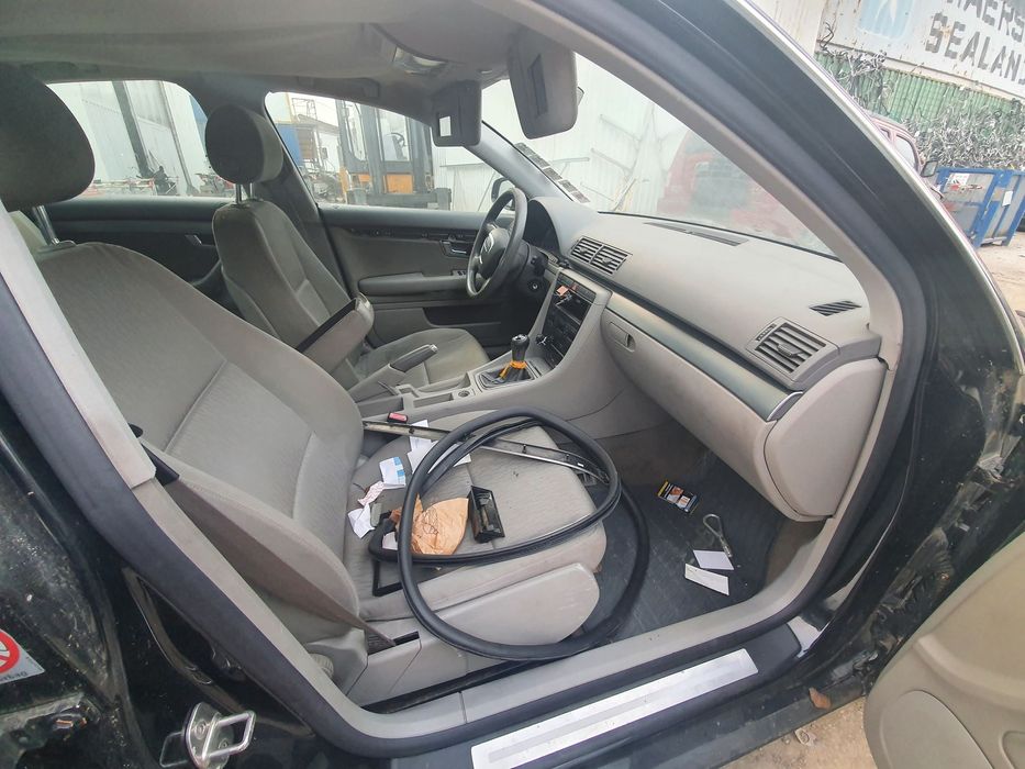 Dezmembrari  Audi A4 B7 (8E)  2004  > 2008 1.8 T Benzina