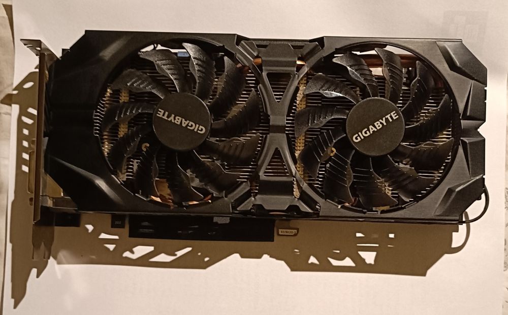 Placa video GIGABYTE GV-R 939 G1 GAMING-8G
