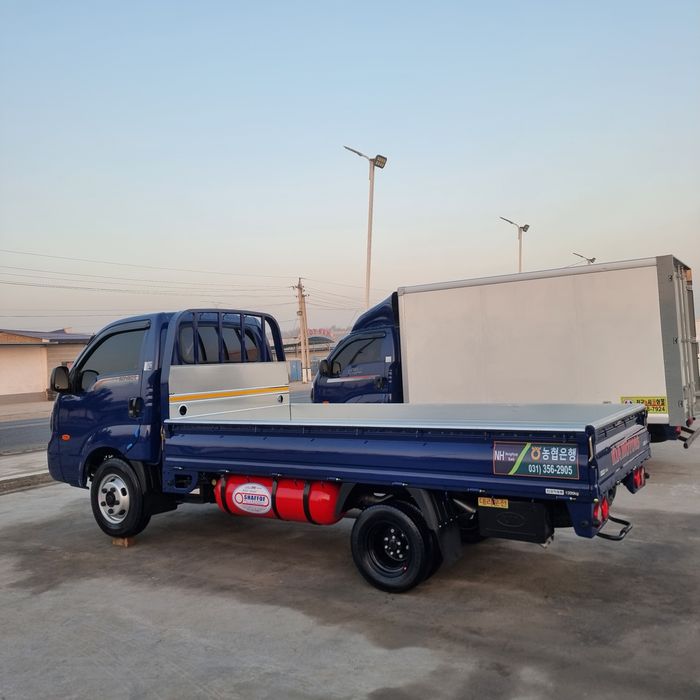 Сотилади 
Bongo |||  1.2 тон 
Борт тункаси йанги 3.40 см 
752-эълон ра