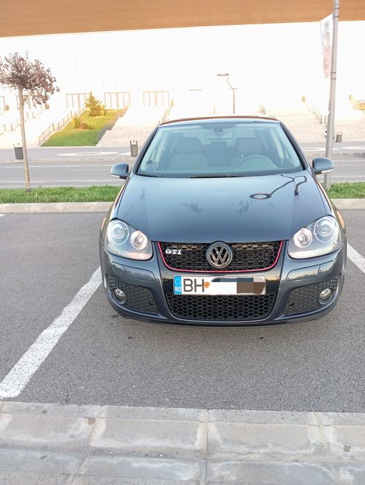 Vând Volkswagen Golf V 2.0tdi