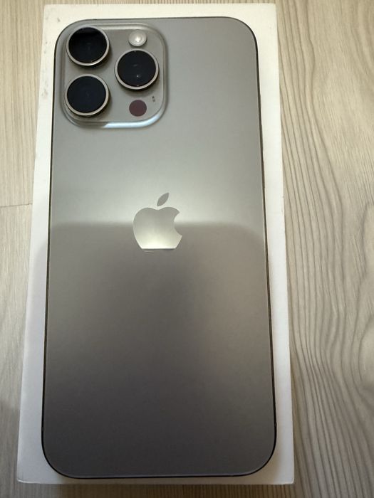 iPhone 16 Pro Max , Natural ,256GB , ca NOU