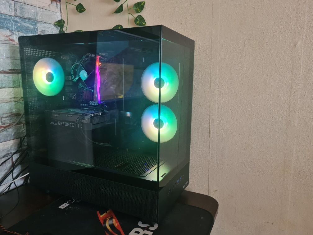 Геймърски компютър с RTX 3050