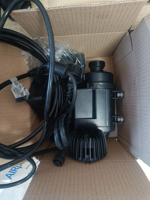 Vând pompă multifunctională Sicce Syncra SDC 7.0