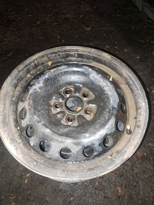 Продам диски R 15.  5×100