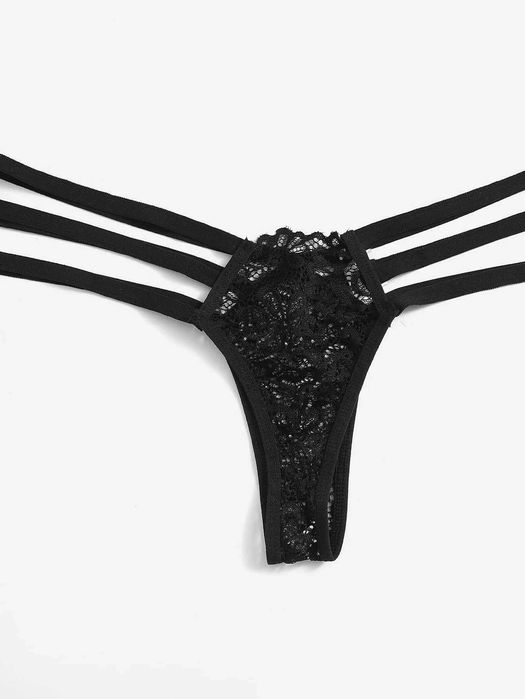 Set lenjerie sexy cu benzi si dantela