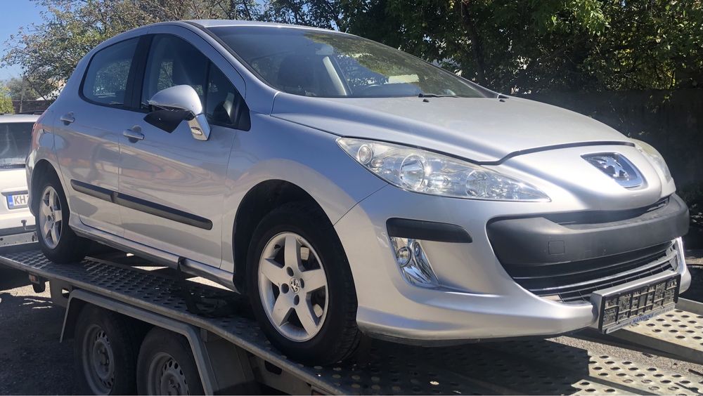 Peugeot 308 1.4 vti 95 к с на части
