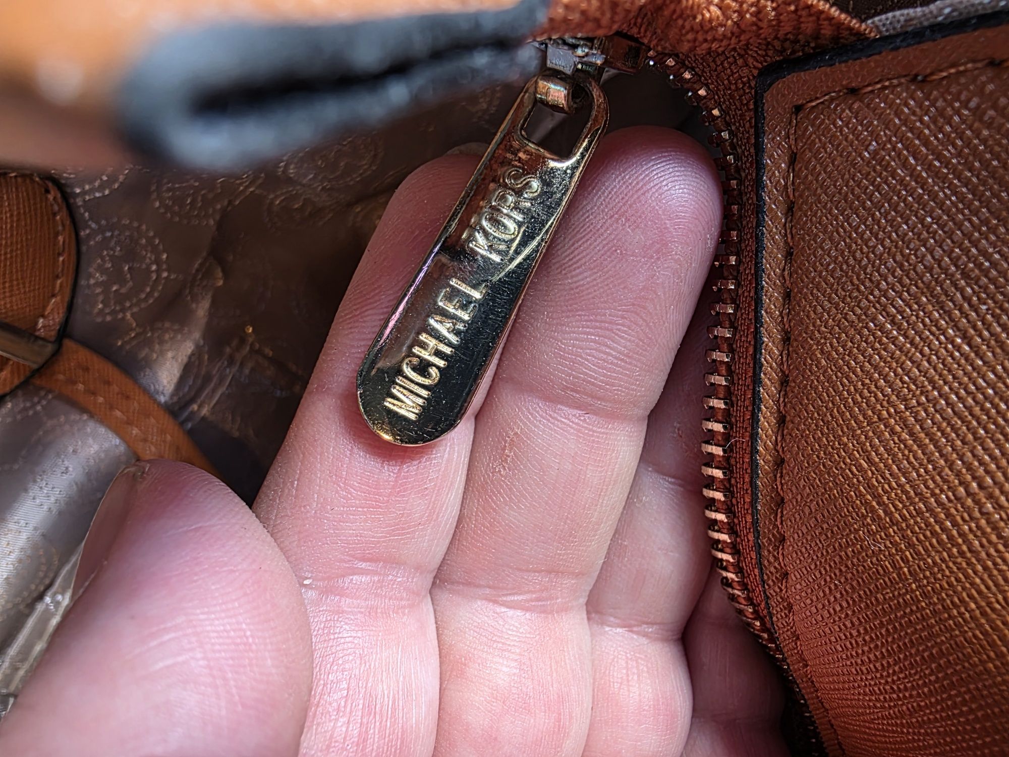 Дамска чанта Michael Kors