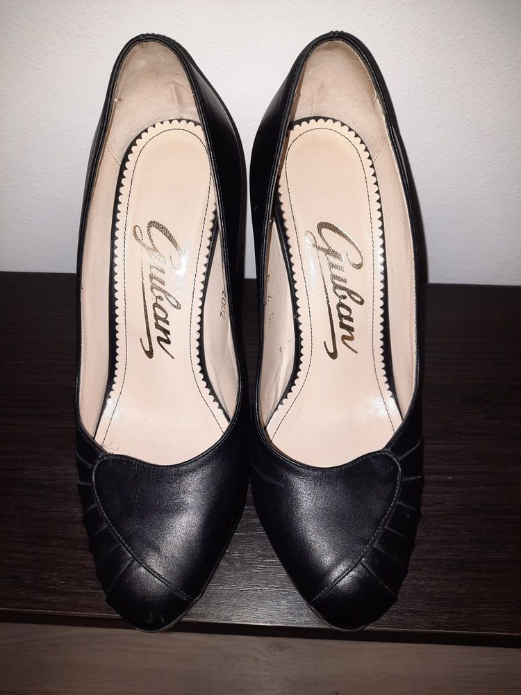 Pantofi negri stiletto piele GUBAN