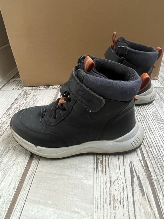 Боти за момче Clarks 28номер