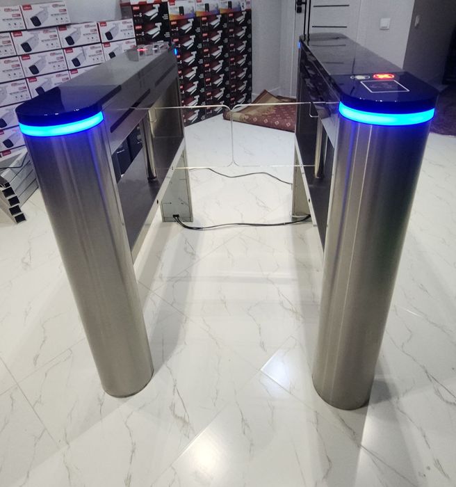 Турникеты продается  срочно б/у